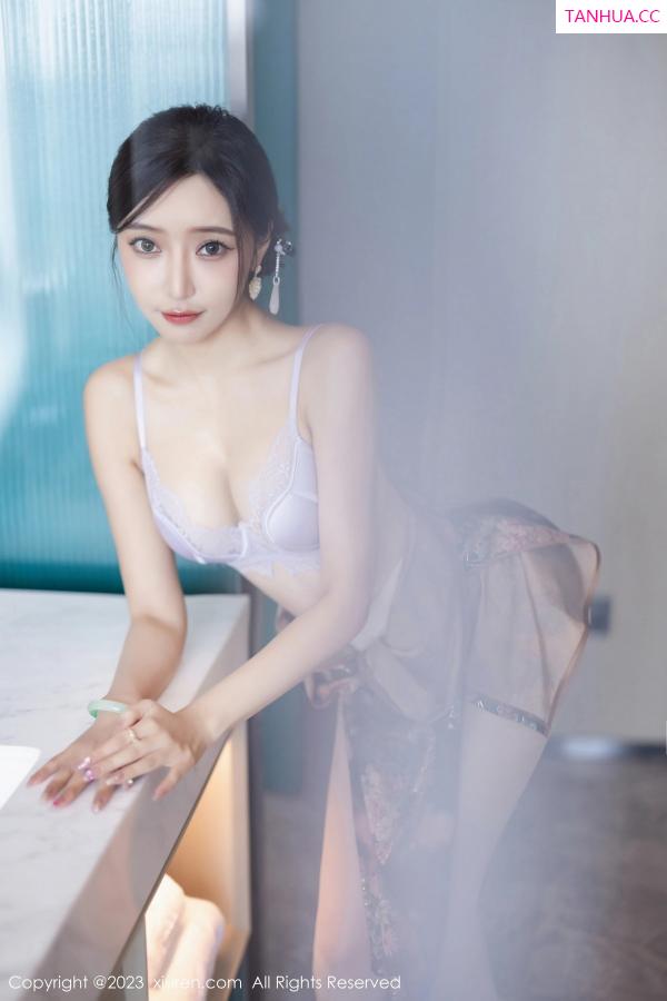 王馨瑶  [XiuRen]高清写真图 2023.10.11 No.7495 王馨瑶yanni 美腿旗袍第49张图片